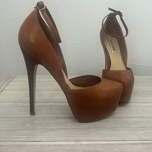 Steve Madden Deeny size 8